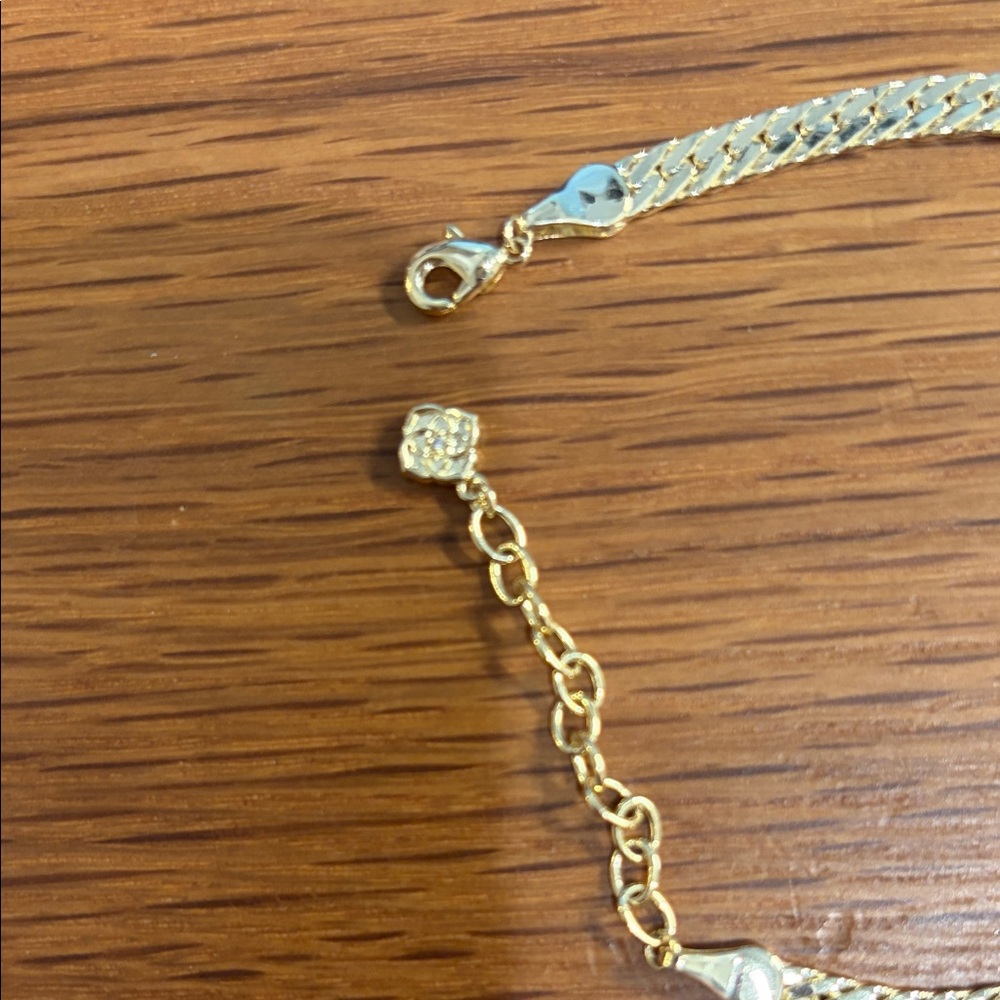 Kendra Scott Herringbone Gold Chain Bracelet - Picture 2 of 3